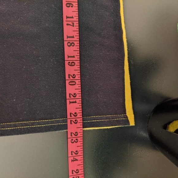 Zumba Black and Yellow top. Medium Size - Picture 14 of 16